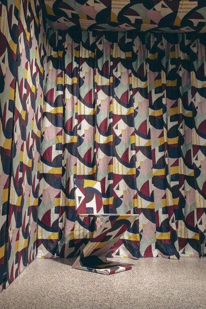 Divers artistes, 100 motifs, vue d'exposition. Avec l'aimable autorisation du Musée Horta