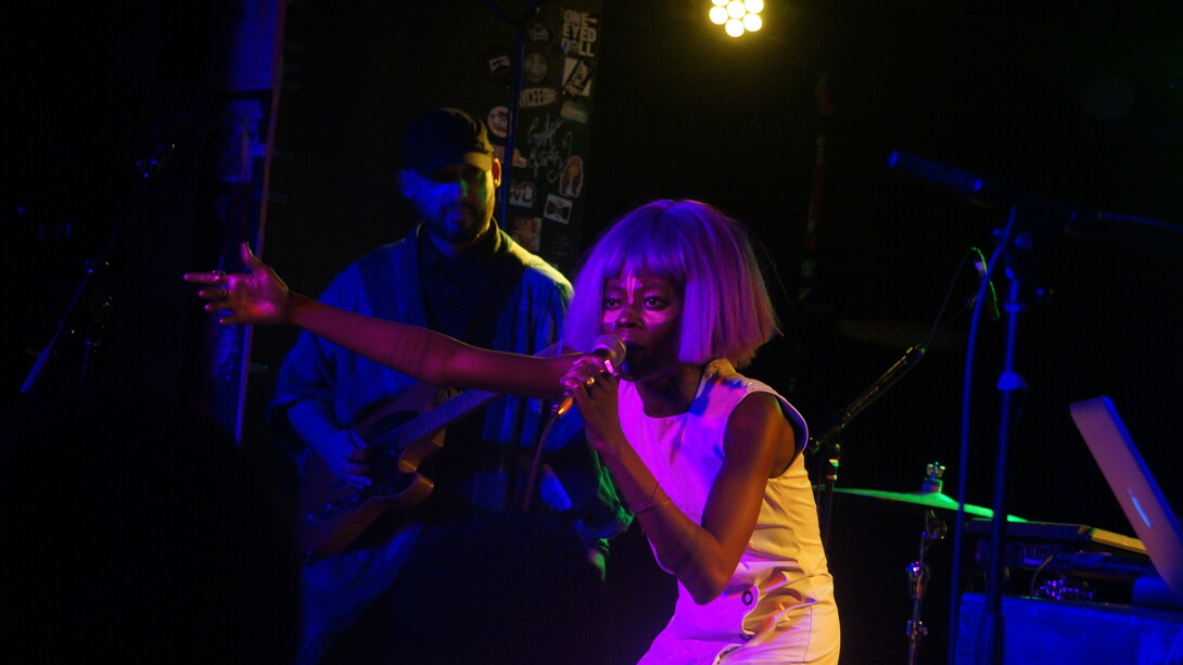 Jojo Abot performing at Globalfest during APAP 2017. Photo: Catalina Maria Johnson