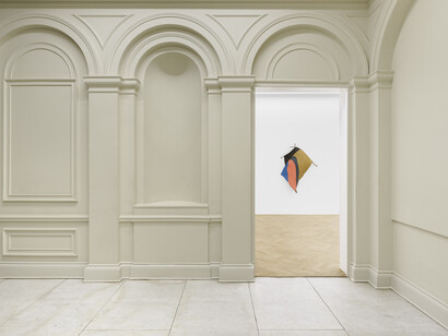 Sven Lukin, Branches, exhibition view. Courtesy of Sorry We're Closed