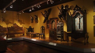 Mais do que um espaço de exposições, o Museu Histórico Nacional (MHN) é um convite a viajar no tempo. Suas galerias, objetos, quadros e documentos contam como o Brasil se formou — desde os povos indígenas e o período colonial até a República e os dias atuais