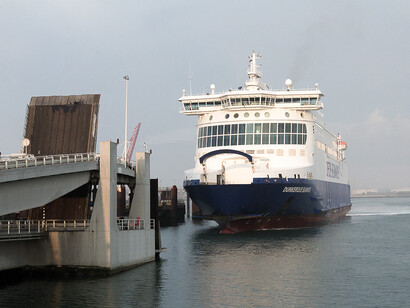 Dunkerque, France. Ces zones, décimées par plus d’un demi-siècle d’activités industrielles, voient naître des projets ‘verts’ menés par des industriels contraints de se conformer aux normes © By Raimond Spekking