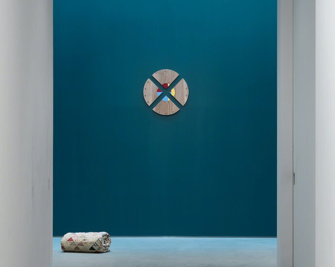 Chip Log. Courtesy of Gladstone Gallery