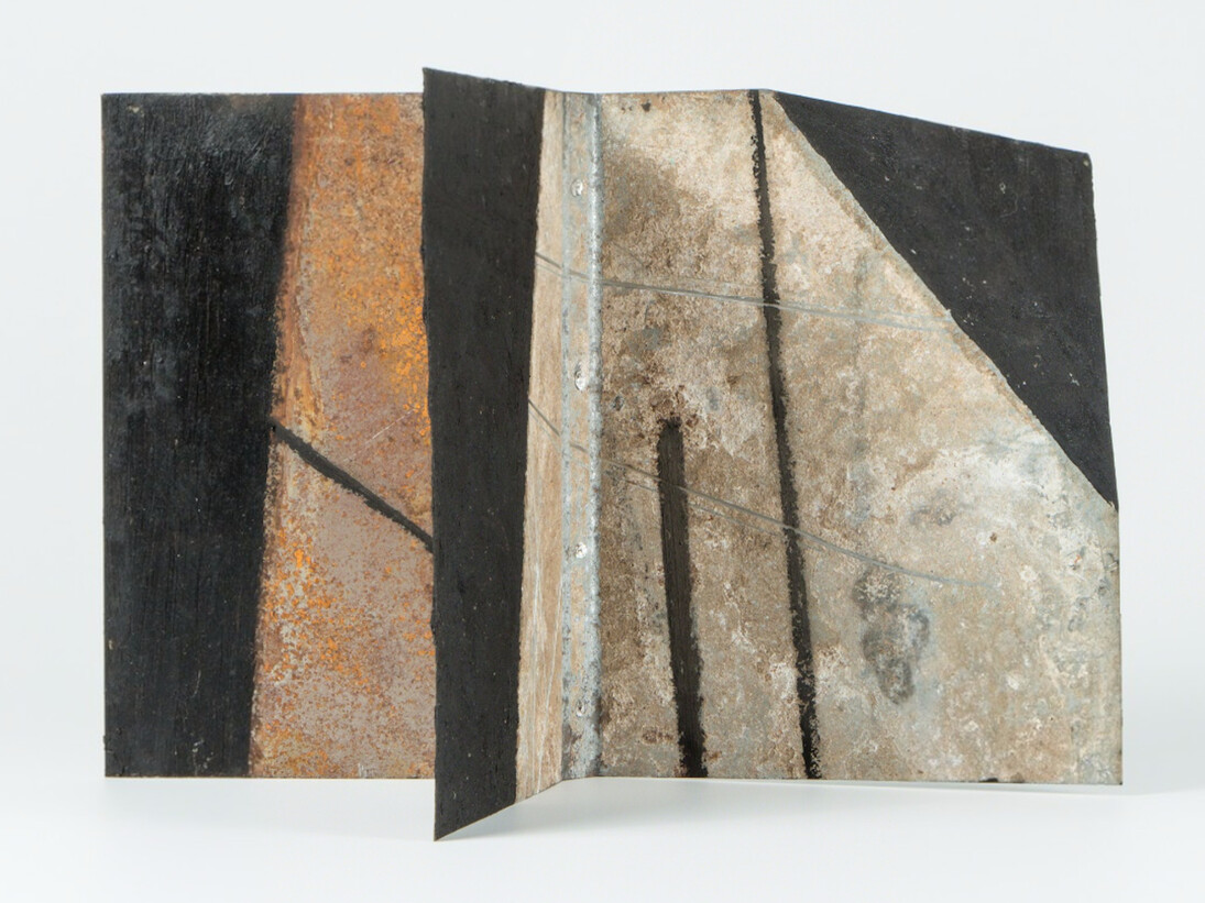 Alberto Martins, Untitled from the series "Books", 2016. Courtesy of Galeria Raquel Arnaud