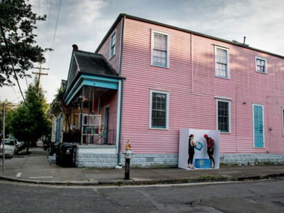 Alex & Mushi. Courtesy of Modernism Inc.