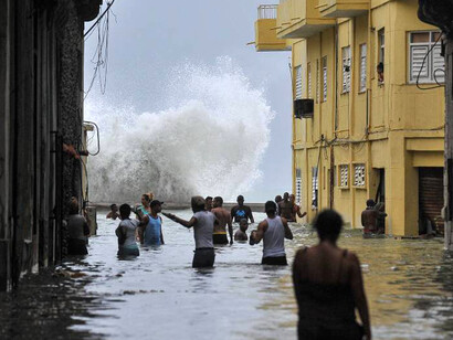 Es una ingenuidad pensar que los nueve mil millones de personas que en 2050 habitarán la Tierra, estarán en las mismas condiciones de adaptarse al cambio climático