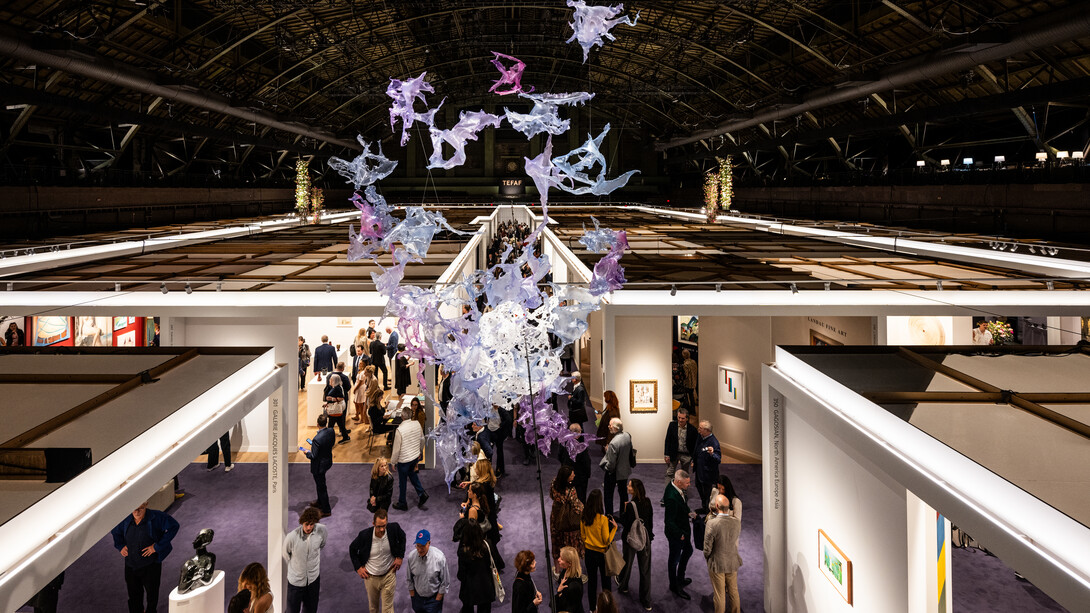 Verschiedene Künstler, TEFAF Maastricht 2024, Ausstellungsansicht. Mit freundlicher Genehmigung von TEFAF Maastricht