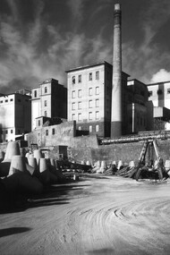 Torre del Greco, 1990. Stampa Fine Art su carta Photo Rag / Fine. Collezione dell’artista 