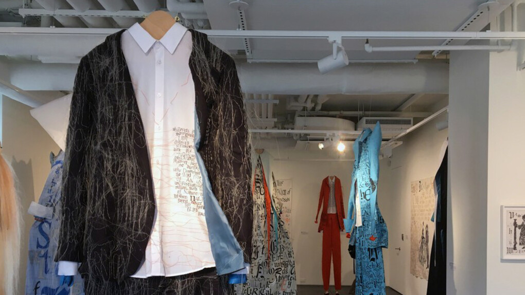 Lesley Dill. Courtesy of Nohra Haime Gallery