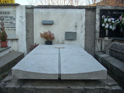 Carlo Scarpa, Tomba a Quero, Veneto