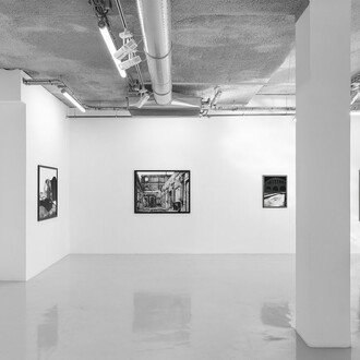Jean-Marc Cerino, Effondrement et tremblements, exhibition view. Courtesy of Galerie Sator