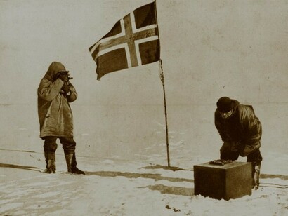 Am 14. Dezember war der Arktisforscher Roald Amundsen der erste, der während seiner Antarktisexpedition 1910-1912 den Südpol erreichte