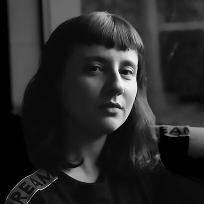 Carolina Costa, originally from Brazil, Carolina Costa is a renowned cinematographer. She has photographed 13 features that have premiered at festivals such Cannes, Venice, Tribeca, Sundance and others