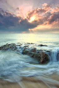 Paisaje marítimo con oleaje