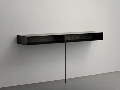 Lightness of form, exhibition view. Courtesy of Carpenters Workshop Gallery