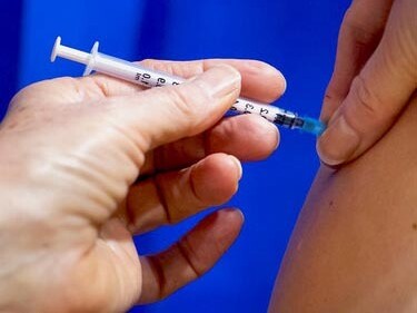 L’obbligo vaccinale non c’è perché non conviene attuarlo