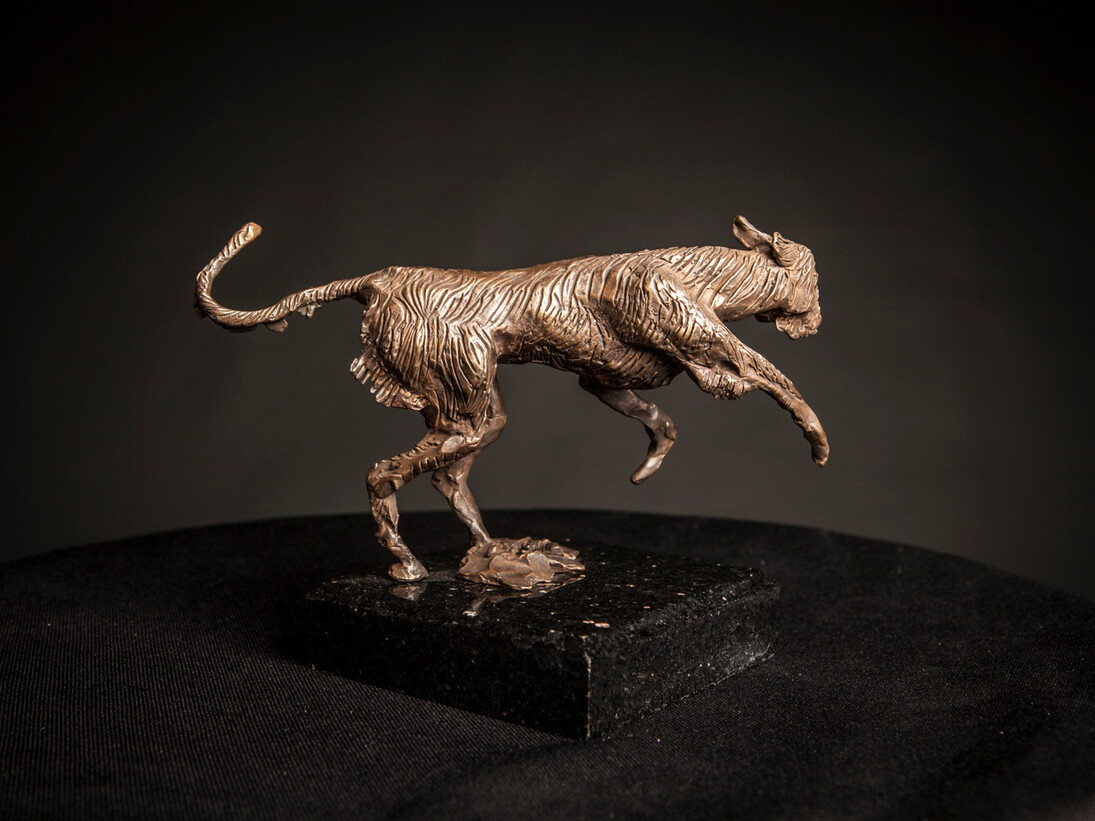 Mim Scala, Catch a Fly, 2014, Bronze on black Kilkenny marble base, 4 ½ x 4 ½ x 4 ½ in / 11 x 11 x 11 cm, Edition of 10, courtesy of Eleven, London