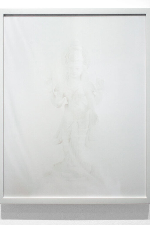 Sarah Charlesworth. Courtesy of Krakow Witkin Gallery