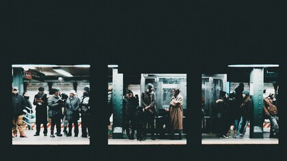 Être au même endroit, dans la même famille, dans la même ville c’est vivre avec l’autre, c’est vivre avec des autres