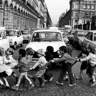 Robert Doisneau, Les tabliers de Rivoli, Paris 1978 © Atelier Robert Doisneau