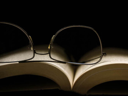 A livello inconscio i libri hanno forma rettangolare come le porte perché i libri sono porte