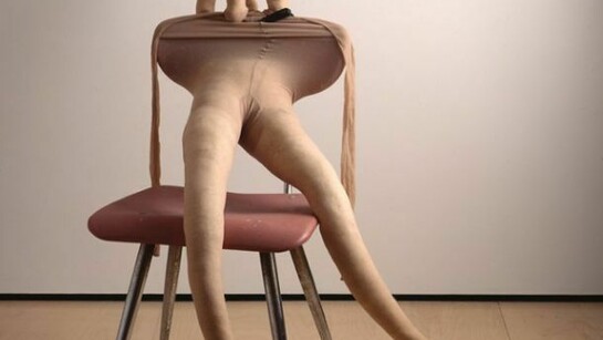 Sarah Lucas, Bunny Gets Snookered #1,1997,
Tan tights, plastic and chrome chair, steel clamp, kapok stuffing, wire, 106 x 82 x 81.5 cm, Copyright the artist, courtesy Sadie Coles HQ, London