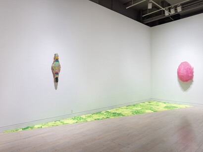 Various artists, Tea party, exhibition view. Courtesy of Locks Gallery 