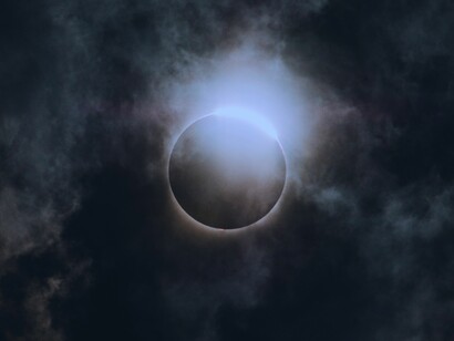 Unos afirman que el alma vuela hasta el cielo