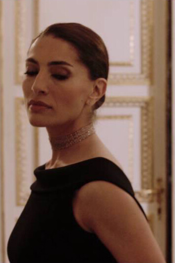Caterina Murino in "Niente per caso"