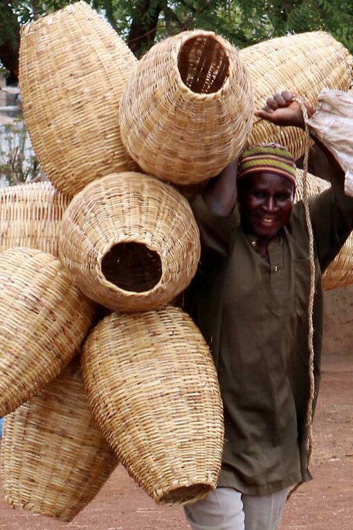 At work in the village - portrait of basketseller © Carsten ten Brink