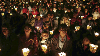 Día de las velitas (Dia das pequenas velas) na Colômbia