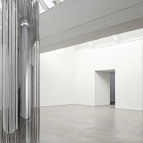 Tarik Kiswanson, Exhibition view. Courtesy of carlier | gebauer