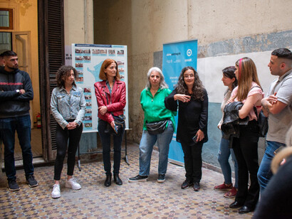 En los años 2000, vecinos y organizaciones de derechos humanos impulsaron la expropiación de la propiedad para transformarla en un espacio de memoria. Buenos Aires, Argentina
