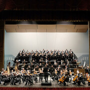 Foto Ennevi, Coro e Orchestra Arena