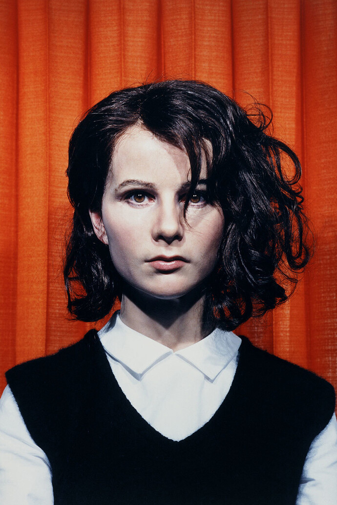 Gillian Wearing. Courtesy of ICA Boston
