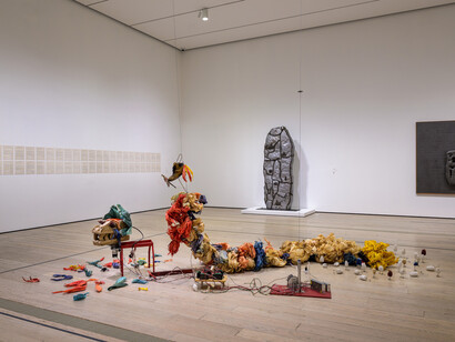 Vairous artists, Grounded, exhibition view. Courtesy of the Los Angeles County Museum of Art
(LACMA)