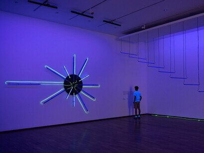 Brigitte Kowanz, Light is what we see, ausstellungsansicht. Mit freundlicher genehmigung des Albertina Museums