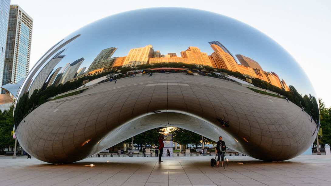 Cloud Gate (2006) Anish Kapoor, Chicago, USA © Peter Miller/the artist
