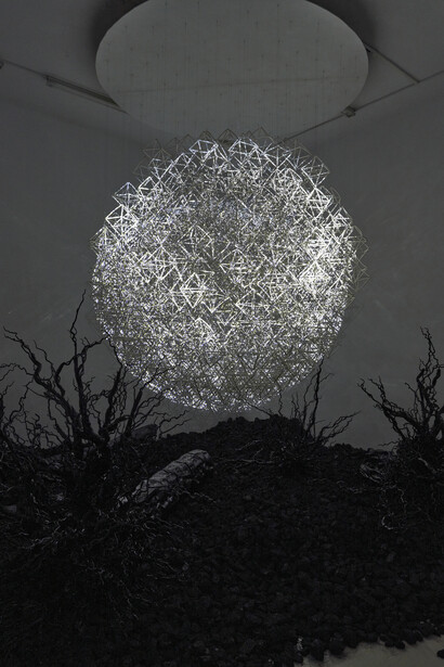 Wojciech Ireneusz Sobczyk, The circle, exhibition view. Courtesy of Leto Gallery. Photo by Bartosz Górka