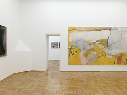Alice Attie, Karin Sander and Jongsuk Yoon. Courtesy of Galerie nächst St. Stephan