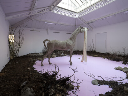 Petrit Halilaj, Yes but the sea is attached to the earth and it never floats around in space. The stars would turn off and what about my planet?, 2014, Installation. Mixed media (earth, branches, fallen leaves, stones, soap), Variable dimensions, View of the exhibition « Yes but the sea is attached to the earth and it never floats around in space. The stars would turn off and what about my planet? », Kamel Mennour, Paris, 2014, © Petrit Halilaj, Photo: Fabrice Seixas, Courtesy the artist and Kamel Mennour, Paris
