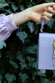 Lucrezia Kauffmann esprime la sua creatività con il brand LK