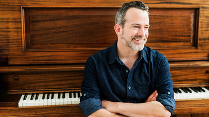 Geoff Paul Zanelli, noto anche per le innumerevoli collaborazioni con alcuni tra i più grandi e famosi compositori di colonne sonore