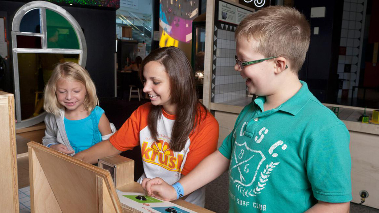 Math Moves. Courtesy of Science Museum of Minnesota