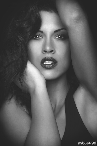 Model Ambra Savelloni. Ph Pietro Piacenti