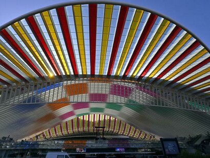 'Comme tombèes du ciel' and‘Les couleurs in situ et en mouvement’. A more accessible visual presence and decorated the building with blocks of colour which will create chromatic projections 
