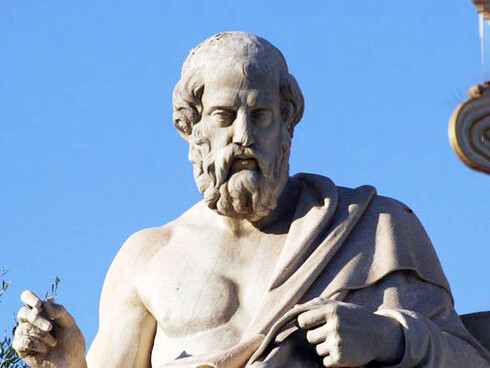 Estatua de Platón. Obra de Leonidas Drosis, Academia de Atenas, Atenas, Grecia