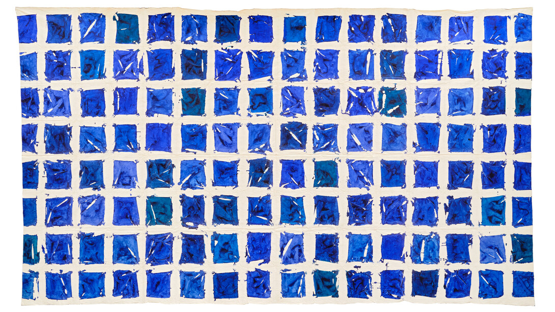 Simon Hantaï,
Tabula (detail), 1980.
Acrylic on canvas,
104 3/4 x 176 inches (266 x 447 cm)
© Archives Simon Hantaï / Adagp, Paris, 2024.
Photo: Thomas Lannes.
Courtesy Gagosian