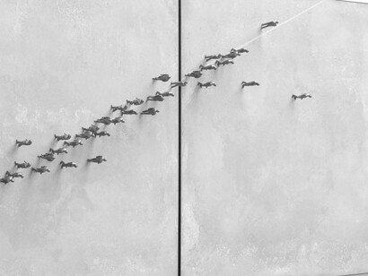 Peter Burke, Broken Line (detail), 2015, Lacquered cast steel figures & galvanised steel, Unique, signed, 120 x 240 cm (47.2 x 94.5 in.)