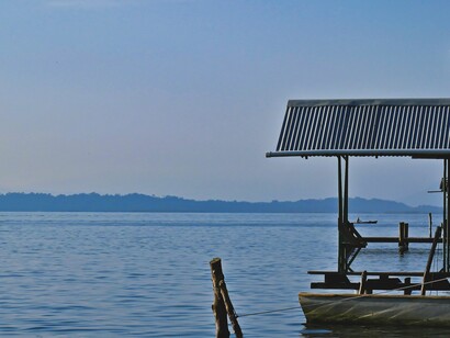 Muelle de madera en Bocas del Toro, Panamá