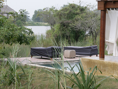 Chalets set in a forested setting © Gehan de Silva Wijeyeratne